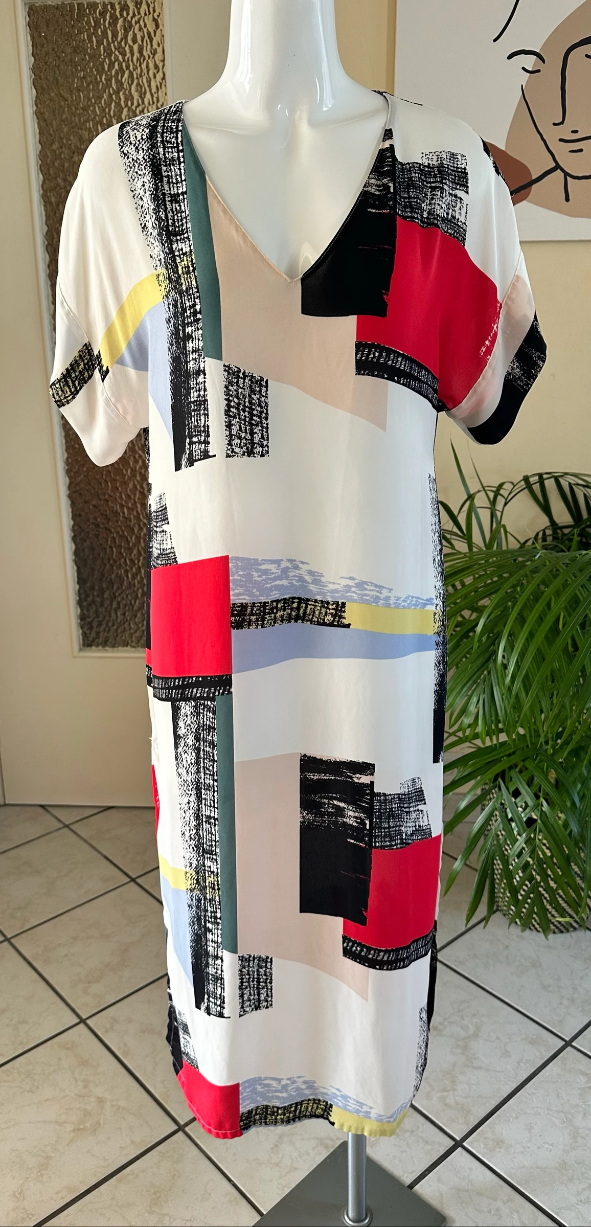 Babaton XS Midi Printed Loose Fit Dress – Impeccable Condition – photo 2